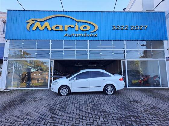FIAT LINEA 1.8 ABSOLUTE 16V FLEX 4P AUTOMATIZADO FIAT LINEA 1.8 ABSOLUTE 16V FLEX 4P AUTOMATIZADO